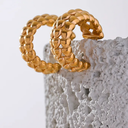 Heart Pattern C-Hoop Earrings
